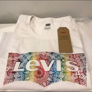 Levi's Limited Ed Metallic Color Tee